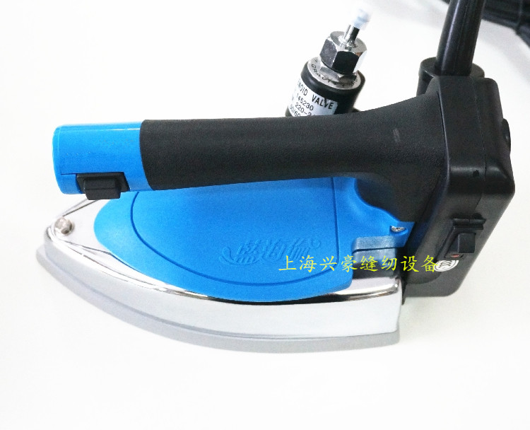 Blue Hailun HB-020 loại chai hơi nước đôi phòng hơi sắt điện nhà máy quần áo gia dụng điện sắt - Điện sắt giá bàn ủi