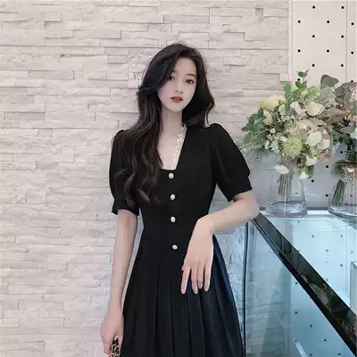 2021 summer new Platycodon grandiflorum French first love sweet Hepburn little black skirt waist temperament bubble sleeve dress women