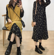 Pregnant woman Libra dress 2021 new autumn clothes knit Machia fashion pregnant woman Spring dress with two sets of suit Chauma
