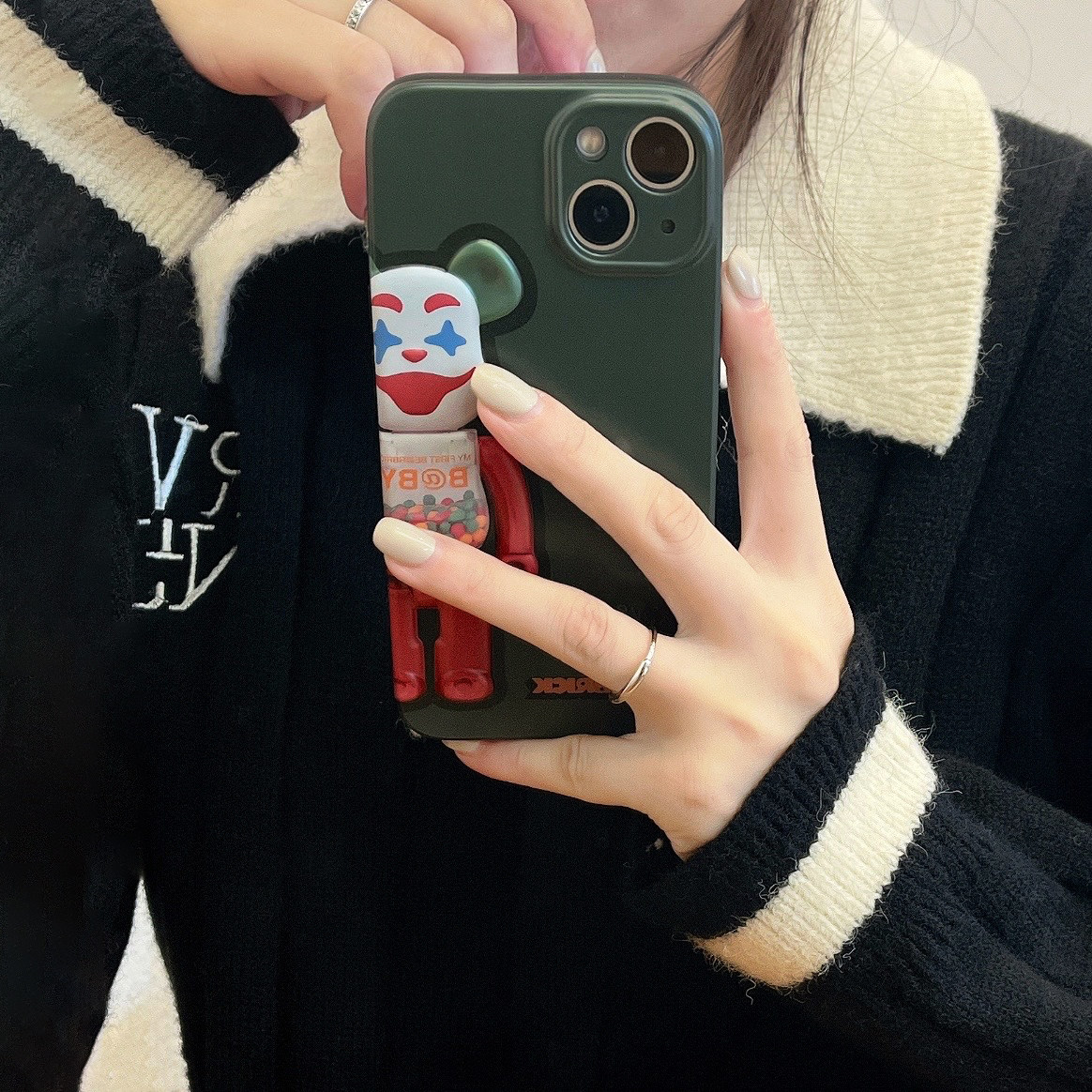 ins tide card military green clown violent bear apply iPhone12promax 13 mobile phone protection shell apple 11 x xr