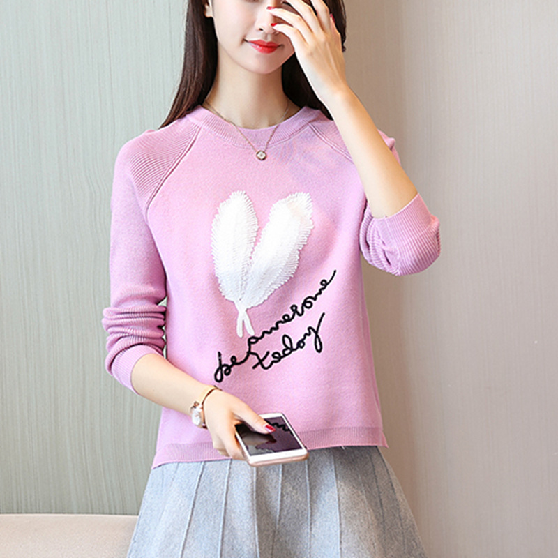 Spring and autumn 2021 new Korean version of long-sleeved pullover loose women sweater knitted base shirt top short jacket season