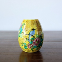 Spot Japanese imported Jiugu Saki Yoshida House Gujiu Flower and Bird Flower Flower Ceramic Vase Desktop ornaments