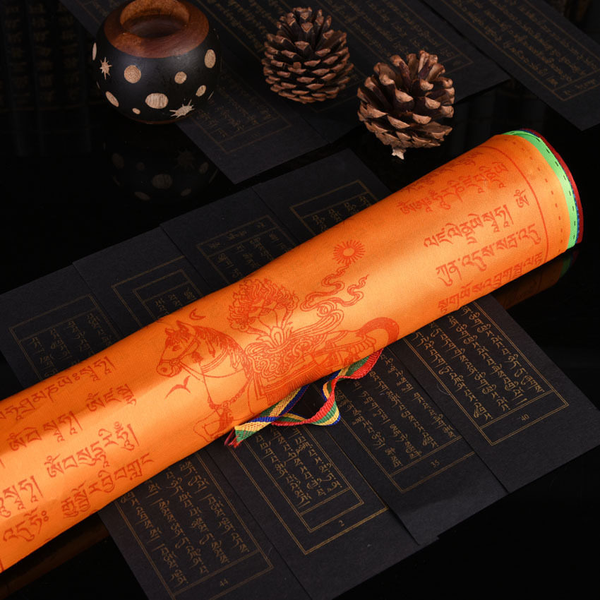 Tibetan Buddhist supplies Silk prayer flags Fengma Banner 10 kinds of scriptures 27*24cm 10 sides length about 3 meters