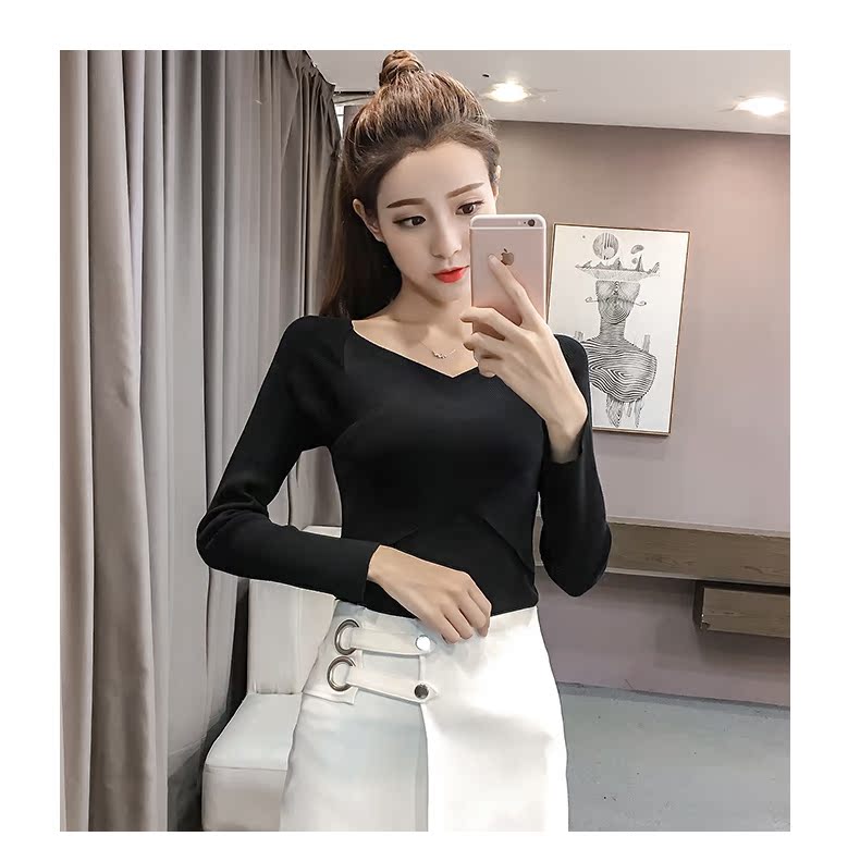 Áo len lụa nữ dài tay 2019 mùa thu mới chic port rượu v cổ ngắn màu đen rắn áo khoác len