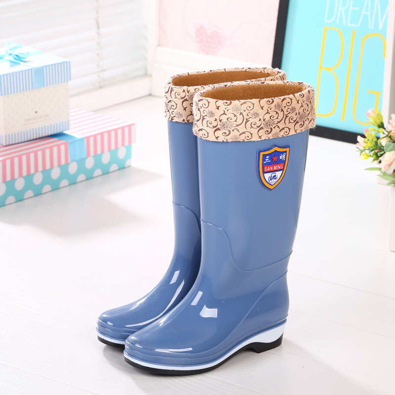 High Cylinder Rain Shoes Women Non-slip Water Boots Rain Shoes Cover Shoes Glue Shoes Fashion Warm Cotton Plus Suede Wear Thick Sole Adult Shoe Tide