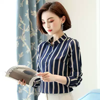 2021 new autumn Korean spring dress vertical stripe chiffon plus velvet shirt women long sleeve Joker shirt bottoming coat