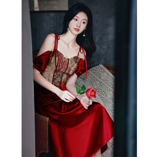 Вечернее платье, красное свадебное платье, юбка, французский стиль, эффект подтяжки