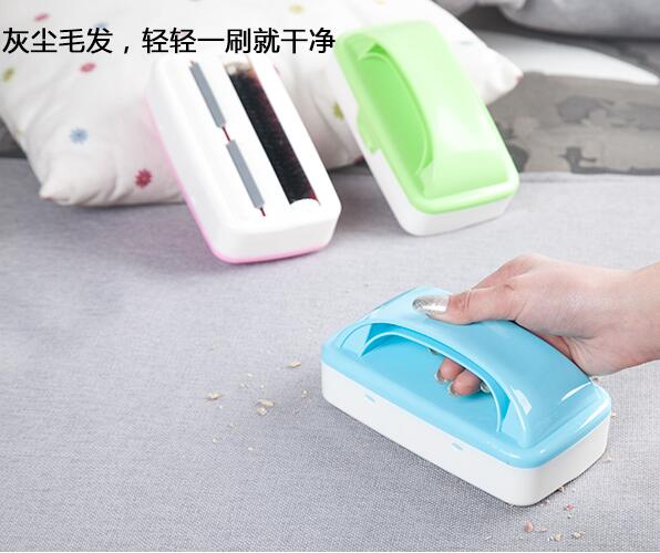 Roller bed brush Bed hair dander cleaning brush Carpet blanket sofa debris cleaning hair removal brush dust brush