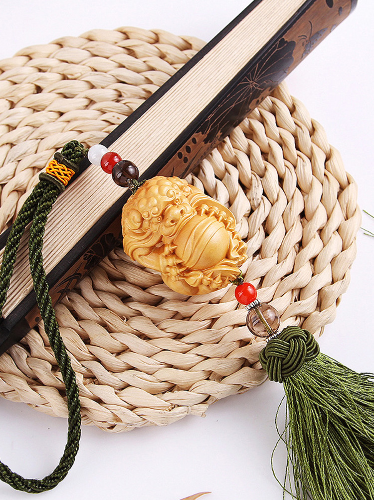 Wood carving boxwood carving hand handle handmade Pixiu pendant Antique fortune carving craft gift decoration play