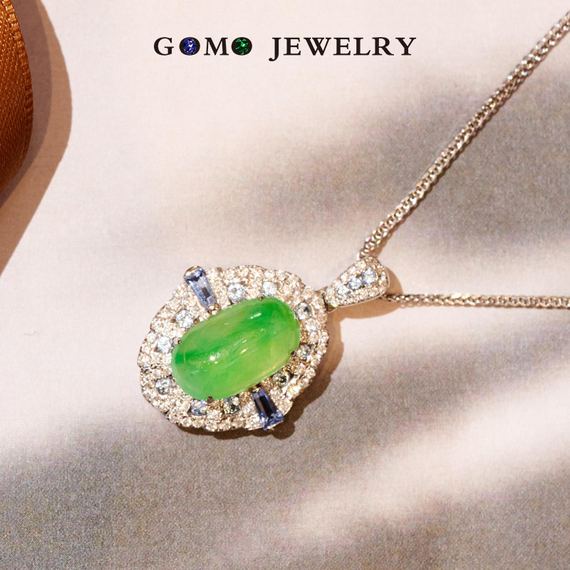 Guomao Jewelry Natural ice green full color jade pendant sapphire 18k gold diamond necklace inlaid custom