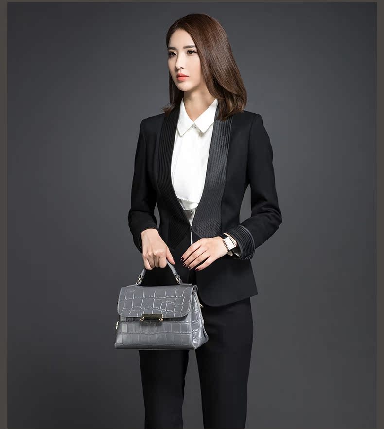 Tailleur femme - Ref 3242478 Image 19