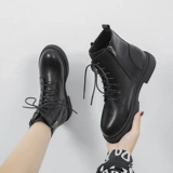 Martens, пони, нескользящие универсальные короткие сапоги, ботинки, коллекция 2023, из натуральной кожи, большой размер