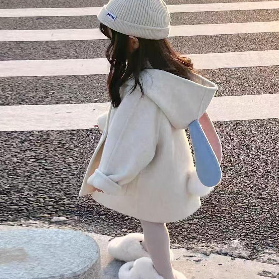 韩国童装2025秋冬新款：女童可爱兔子双面毛呢大衣，宝宝的温暖守护神！