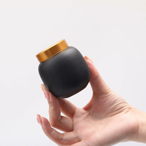 紫巅 Творчество алюминиевой крышки с малой каменной горшкой