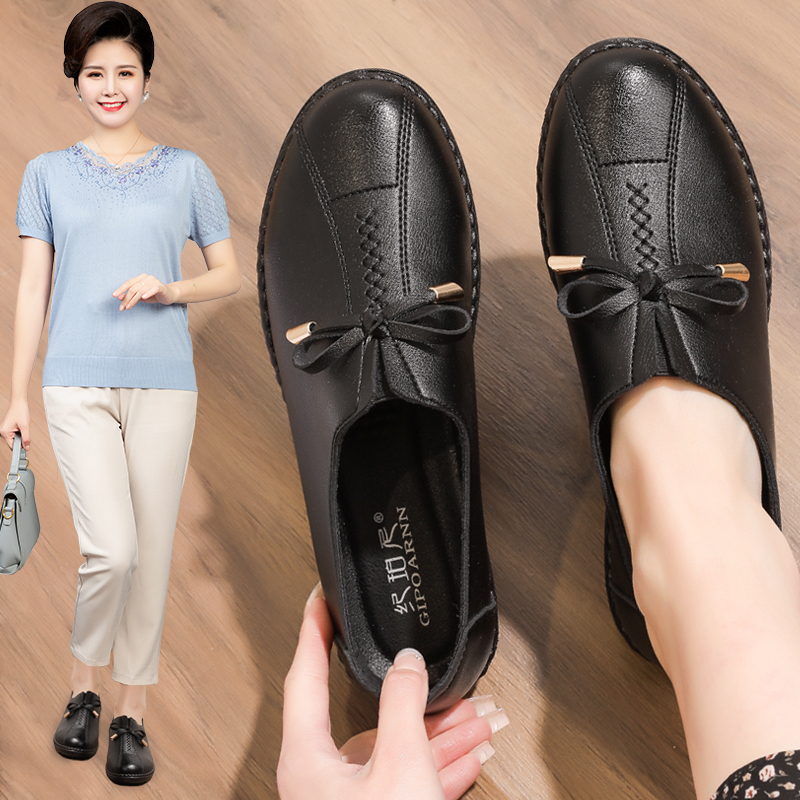 Spring Autumn Single Shoes Non-slip Soft Bottom Mom Shoes Middle Aged Comfort Women Shoes Grandma Genuine Leather Light Middle Aged Leather Shoes