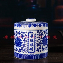 Paste square porcelain bottle custom Jingdezhen blue and white ceramic paste square jar filled with traditional Chinese medicine sealed storage tank manufacturers supply