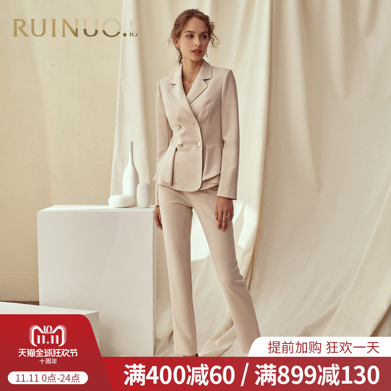 Tailleur femme - Ref 3244864 Image 1