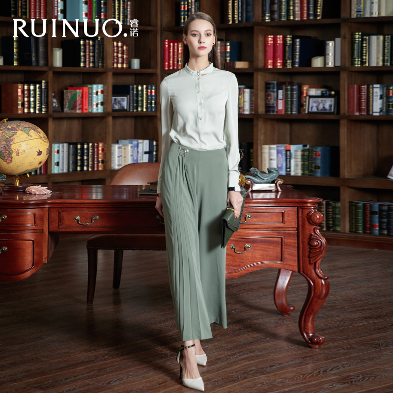 Tailleur femme - Ref 3242207 Image 4