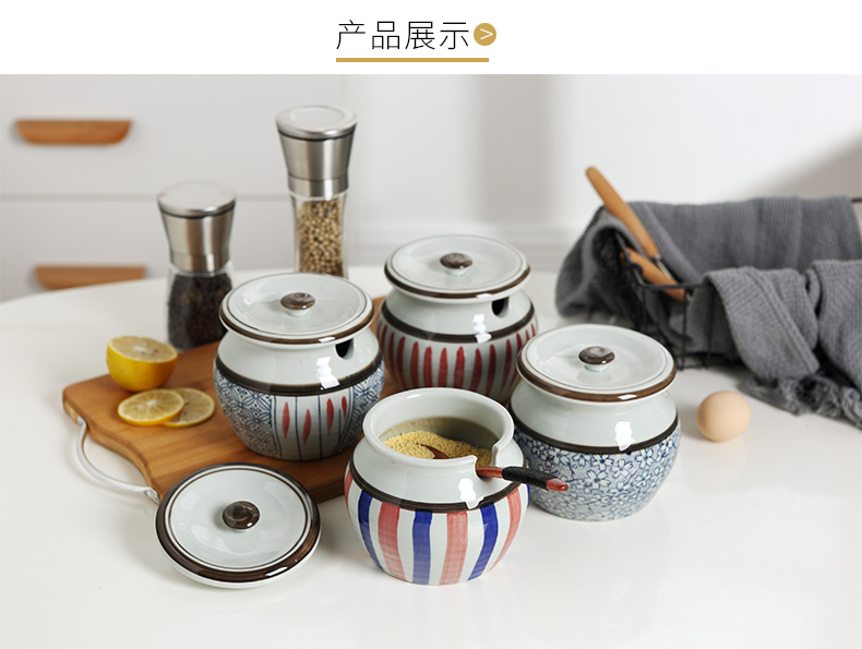 Large household condiment jar ceramic with cover creative caster single seasoning box of Large capacity receive a pot in the kitchen
