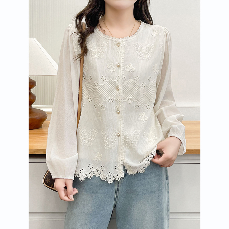 Plus-Size Women's French-Style Lace Hollow Embroidery Long-Sleeve Shirt for Autumn, Slimming and Age-Reducing Top for Chubby Women Plus-Size Women's French-Style Lace Hollow Embroidery Long-Sleeve Shirt for Autumn, Slimming and Age-Reducing Top for Chubby Women