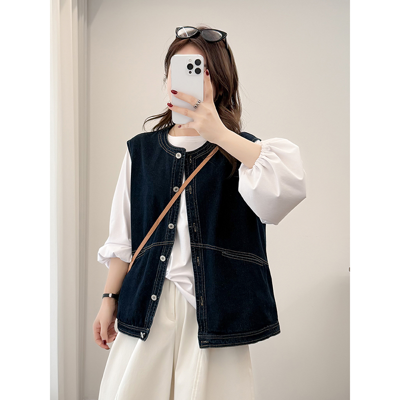Plus-Size Women's Denim Vest, New 2026 Autumn Style, Fashionable and Trendy Vest Jacket Plus-Size Women's Denim Vest, New 2026 Autumn Style, Fashionable and Trendy Vest Jacket