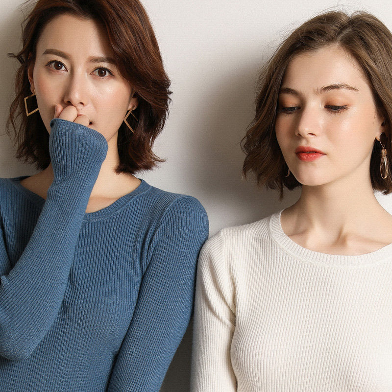 Round neckline sweater woman to be slim and low collar long sleeve autumn winter shorts tight close-up waistcoat head beating underhand jersey