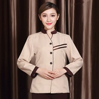 Желтый лонгслив, V-образный вырез