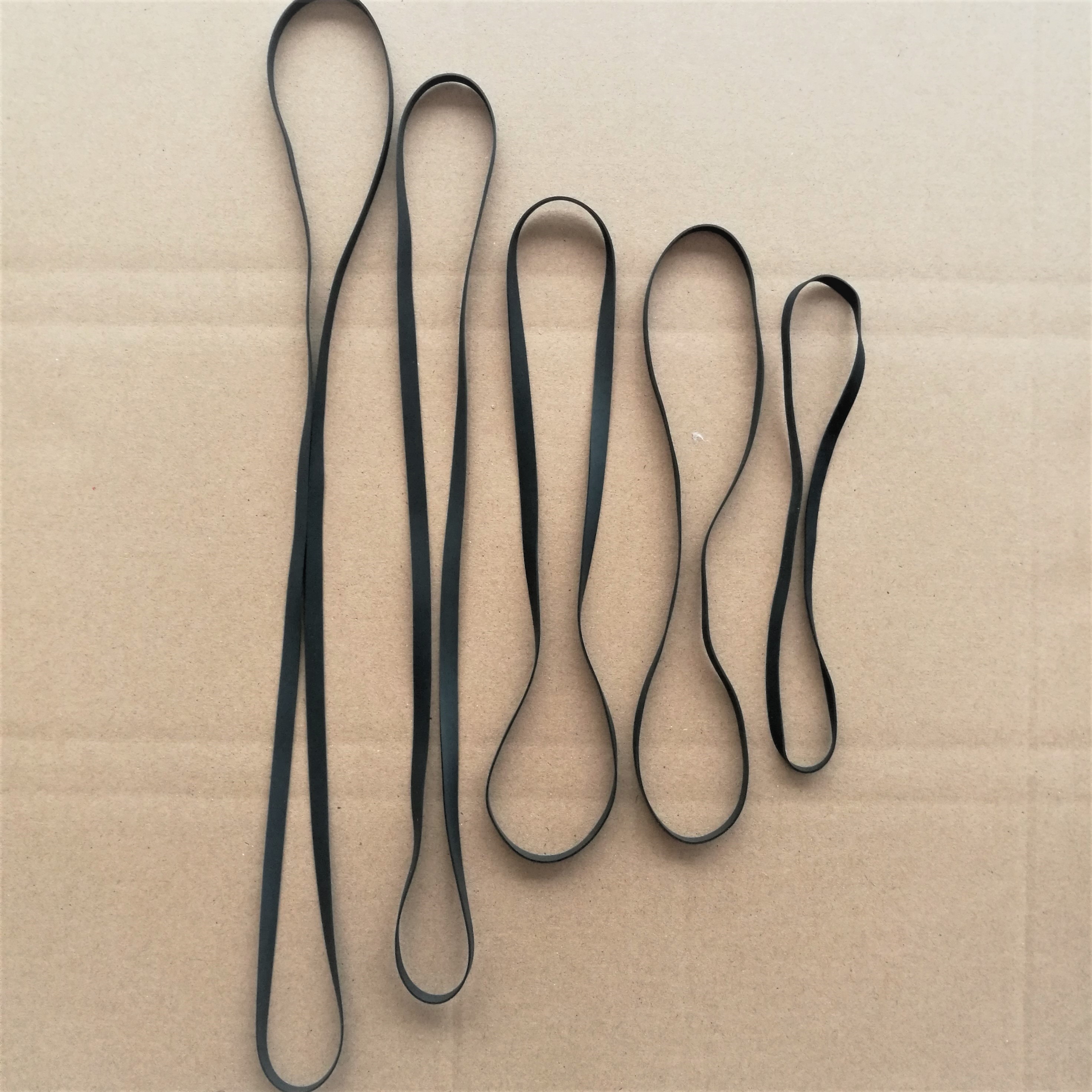 Width 4-5mm imported electric record player flat belt drive belt gramophone vinyl record player opener drive belt