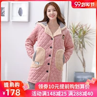 Bộ đồ ngủ nữ mùa đông Hàn Quốc dễ thương ba lớp nhung san hô nhồi bông cộng với bông ấm trùm đầu phù hợp với dịch vụ nhà - Bộ Pajama xu hướng thời trang 2021