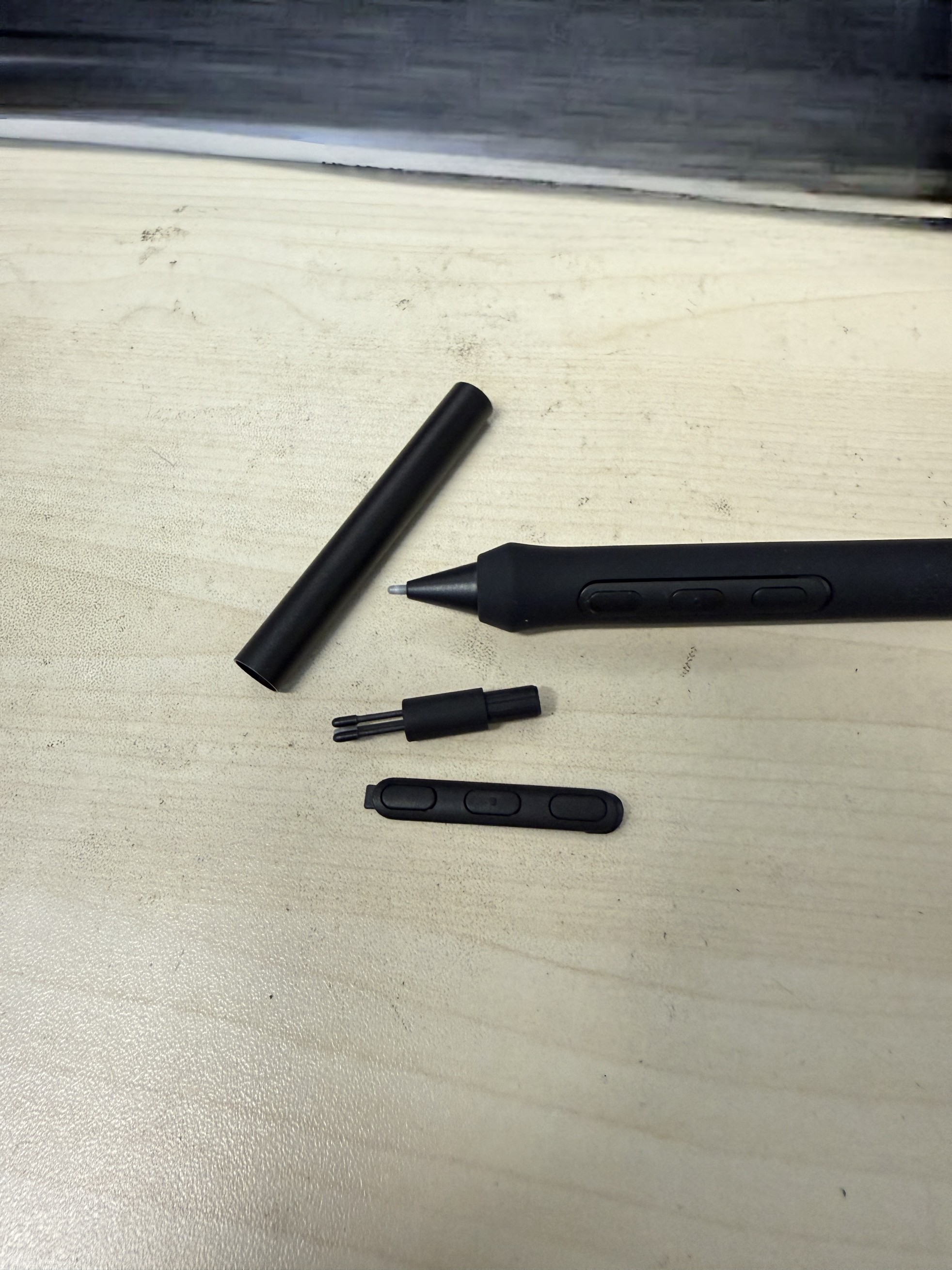 Wacom Pro Pen 3代压感笔:专业级绘图神器,让创意自由流淌!-绘图板配件-淘宝好物网