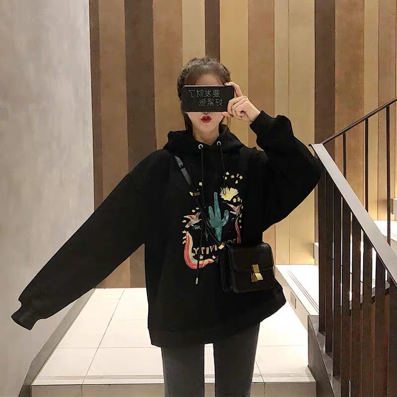 Black hooded sweatshirt women's 2020 spring and autumn new bf lazy wind long-sleeved top women's winter velvet jacket ins tide