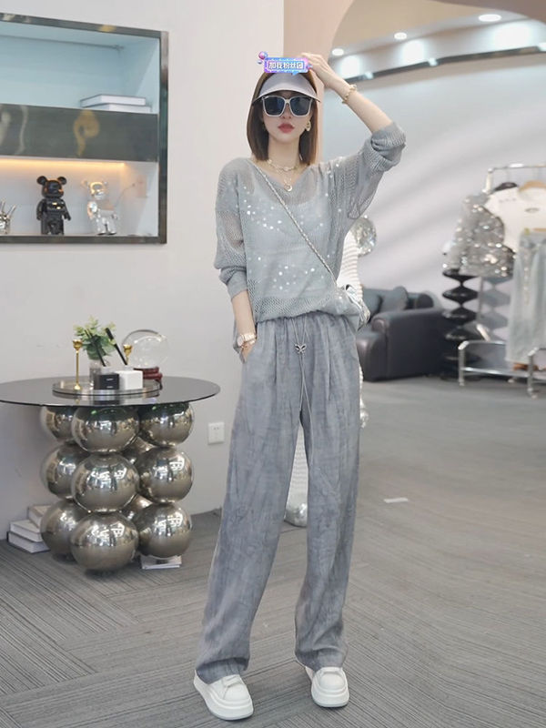 Summer Outfit: a Stylish Gray Sequin Knit Top and High-Waisted Slimming Casual Pants Two-Piece Set