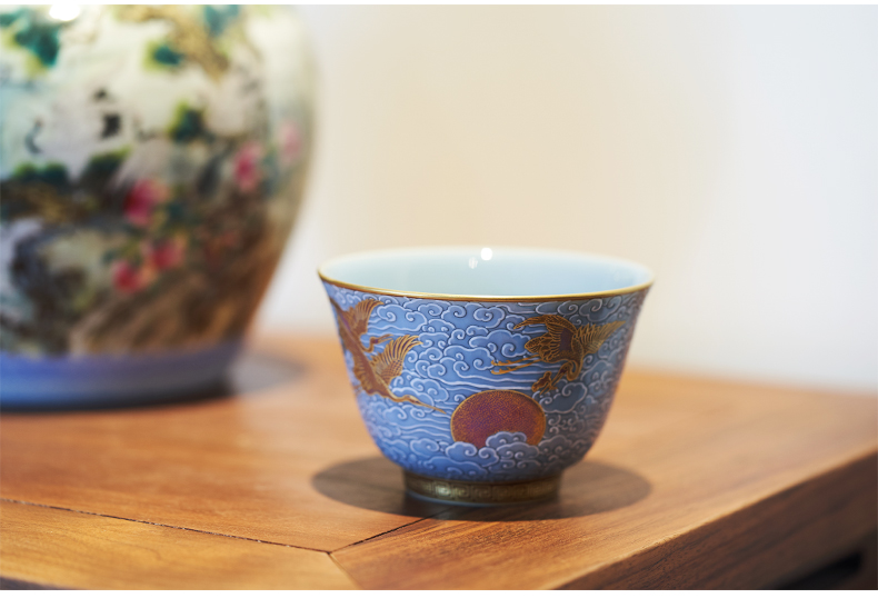 Colored enamel xiangyun cranes teacup azure glaze master cup paint single CPU jingdezhen tea set gift collection by hand