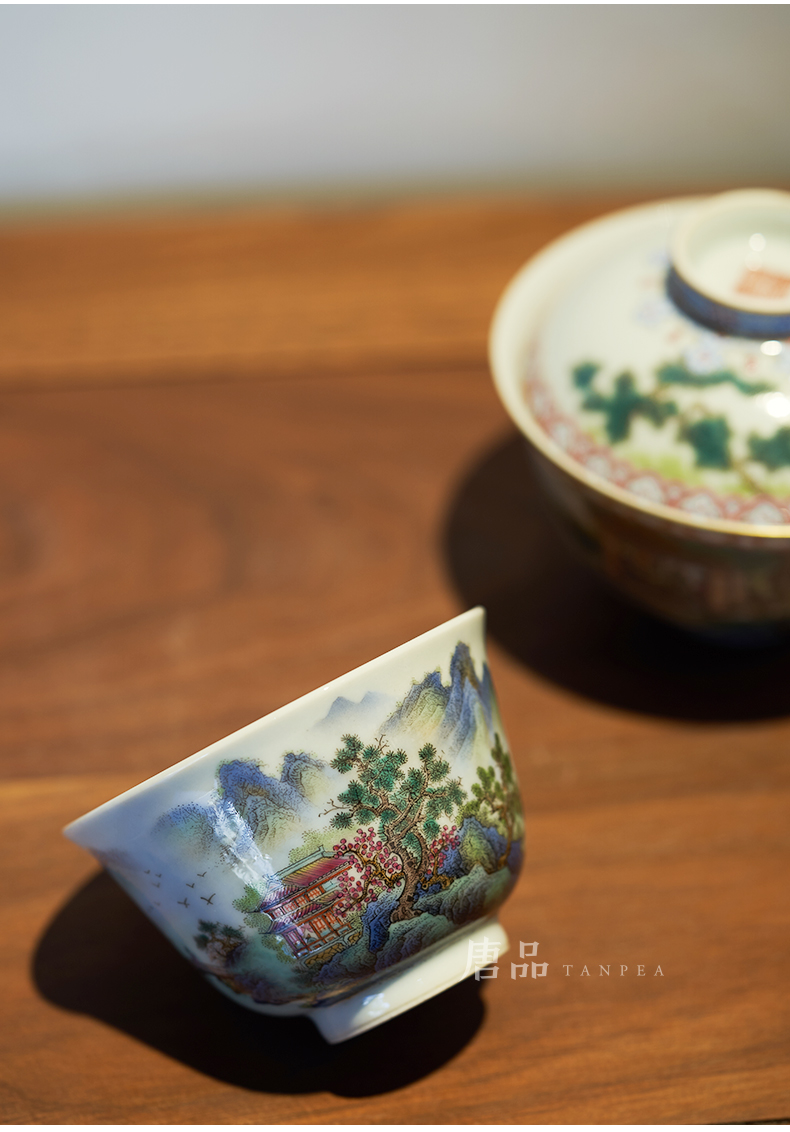 Kung fu tea cups pastel blue and white painting of flowers and green landscape master cup inside the sample tea cup jingdezhen ceramic cups single CPU