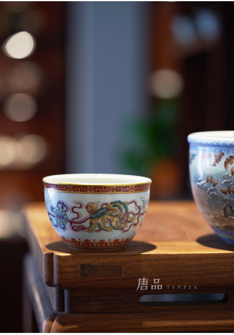 Everything is going well with colored enamel cylinder cup of jingdezhen ceramic cups hand draw the lion Pacific as pu - erh tea masters cup