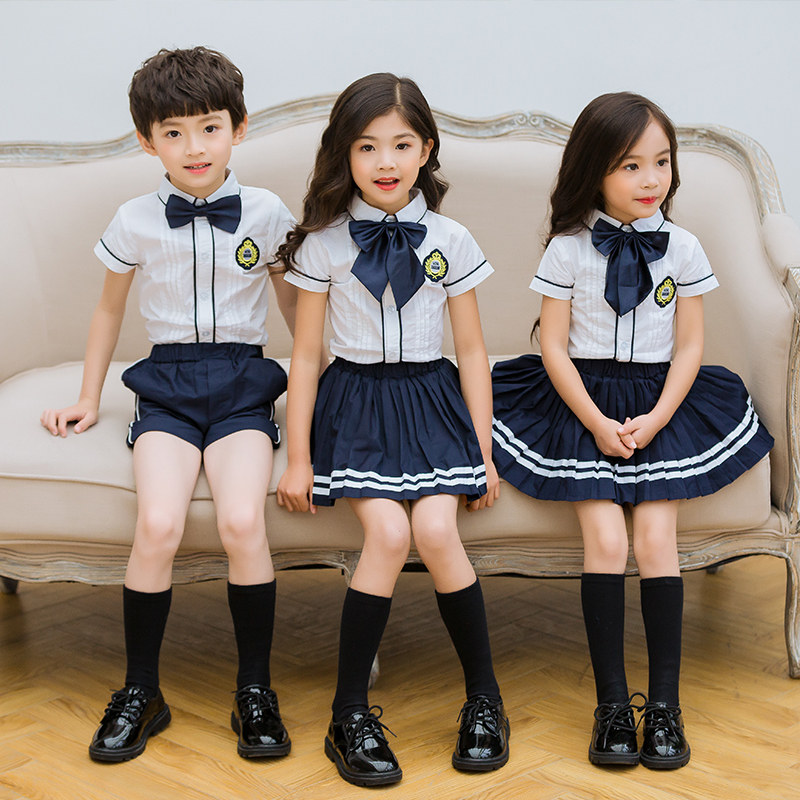 Yinglun Wind Elementary School Uniforms Suit Summer New two sets out of the suit The men and women's children's class uniforms kindergarten garden clothes