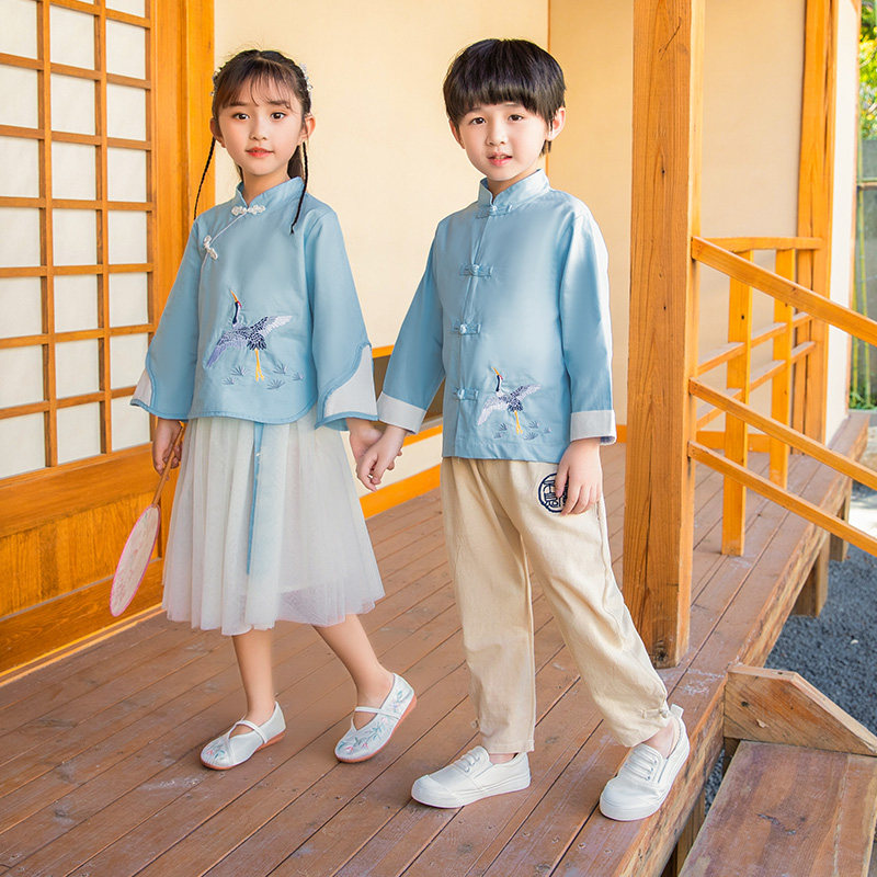 Chinese style children's costumes primary school uniform suit autumn and winter new style yarn skirt Republic of China style kindergarten garden clothes