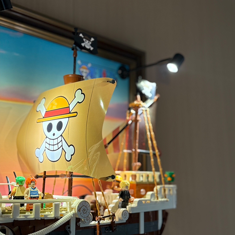Suitable for Lego One Piece 75639, the Original Wall Display Frame Box for the Forward-Facing Merry Ship from One Piece