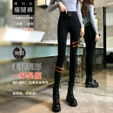 Бархатные леггинсы, утепленные черные приталенные удерживающие тепло штаны, высокая талия, по фигуре