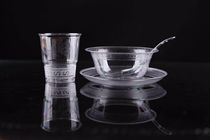 Hot-selling defense Kang thickened disposable aviation crystal tableware Hotel stalls barbecue feast Family four-piece set