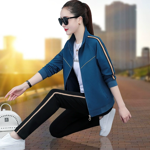 休闲运动套装女春秋2021年新款春季宽松洋气跑步服减龄立领三件套