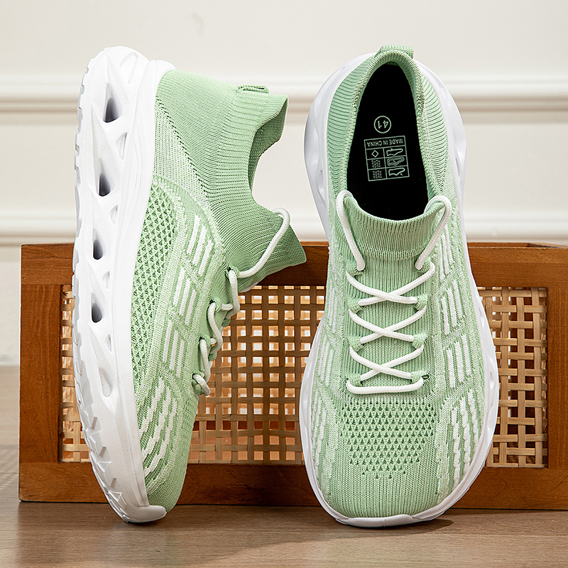 Autumn Large-Size Wide-Toe Shoes for Men and Women, Versatile, Lightweight, Soft-Soled, Wide-Last Sock Shoes, Extra Wide and Tall, Casual Sports Shoes