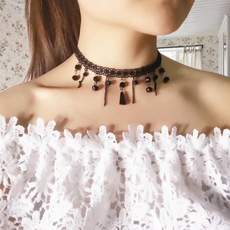 Black lace tassel crystal collarbone chain women's accessories Korean simple student short section strong chain collar necklace