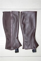 Soft cowhide equestrian leggings for men and women riding clothing for men and women riding leggings for men and women riding clothing for men and women and protective gear for children.