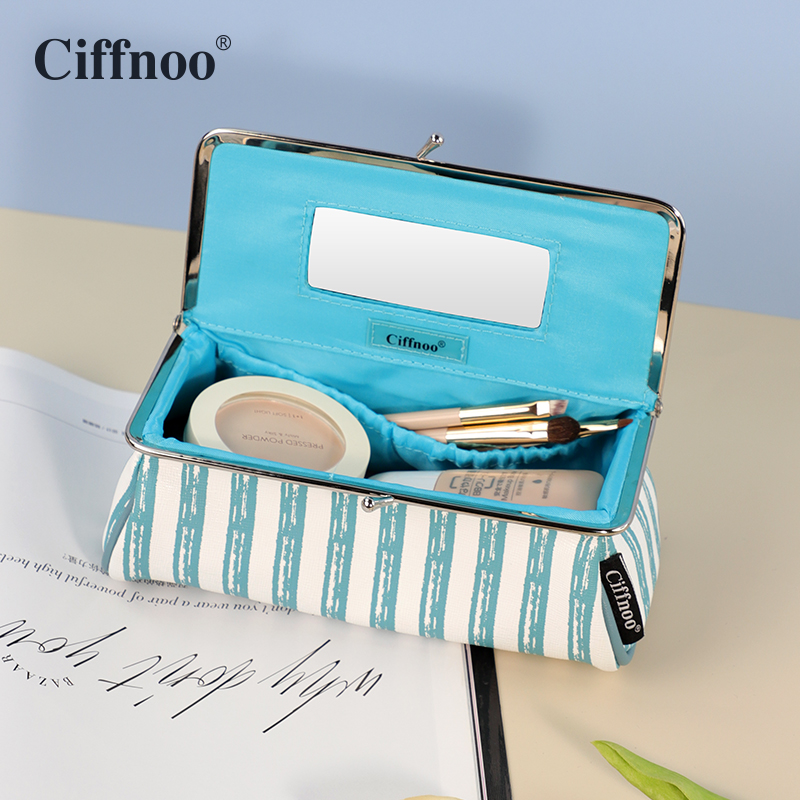 Ciffnoo Cosmetics Containing bag Small Number of Carry-on Makeup Bag Woman Portable Lipstick Red Packet Makeup Brush Bag