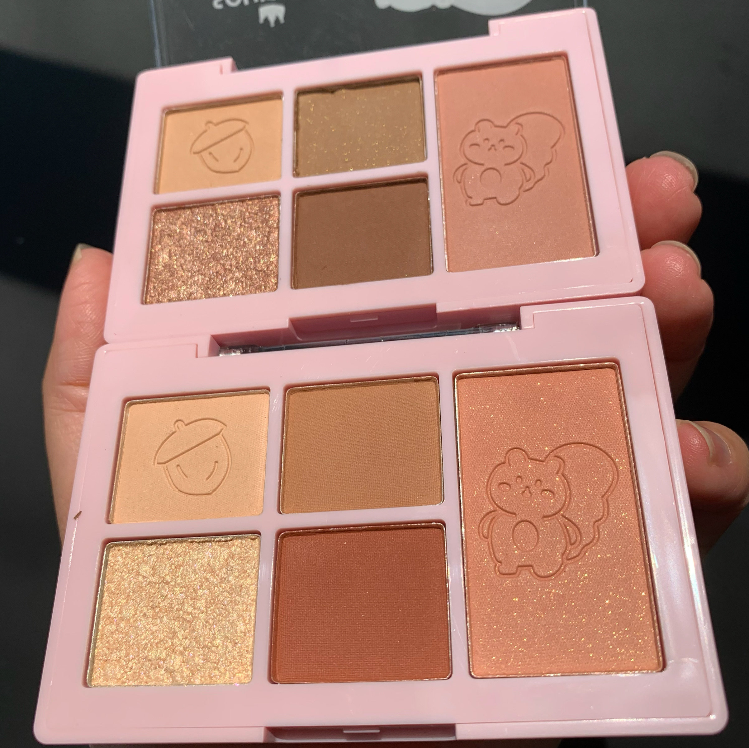 Dreamland Pine Cone Baby Fondant Eyeshadow Blush Plate Waterproof, Sweat-proof, Not Fading, Earth Red-brown Glitter