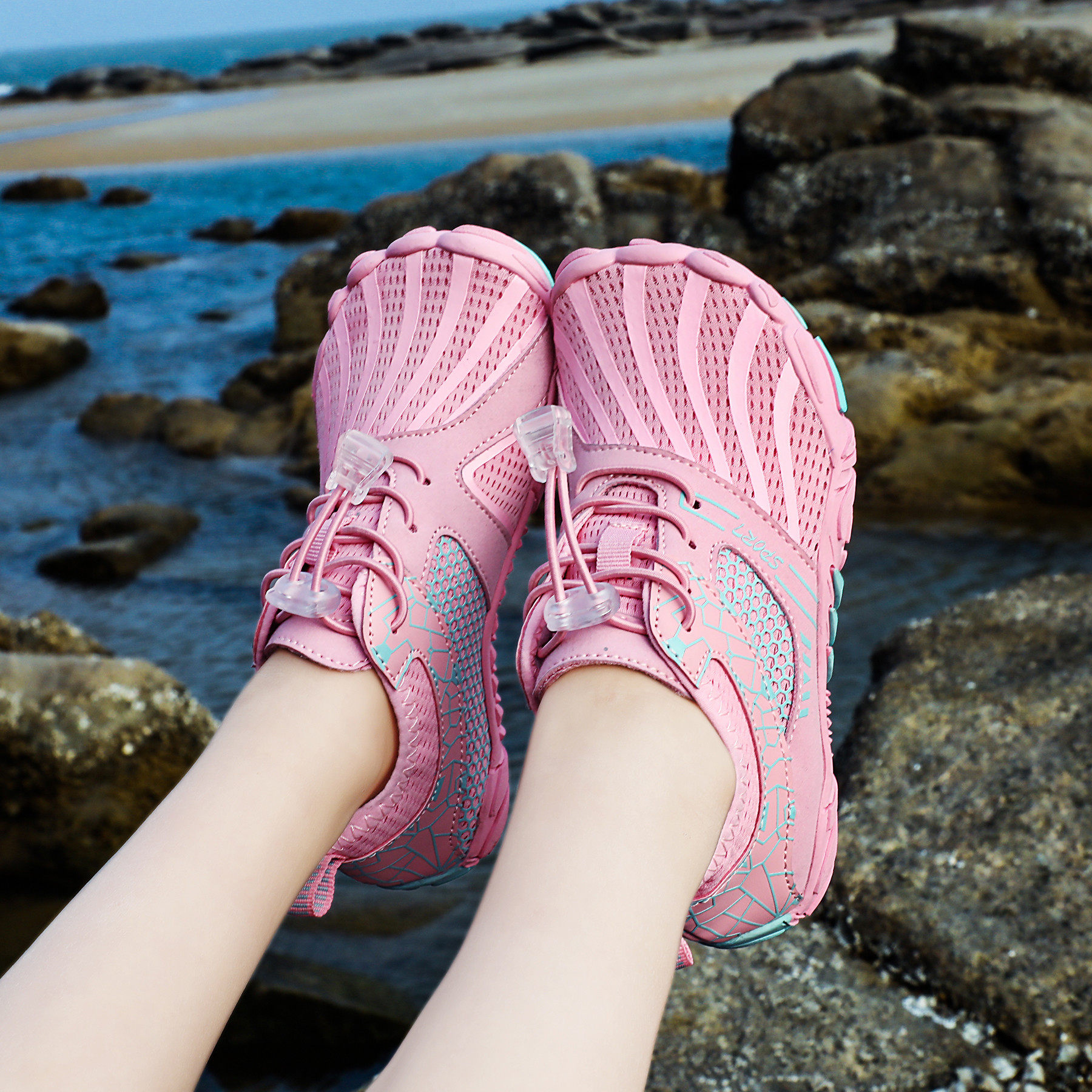 Beach shoes children's sandals non-slip quick-drying creek shoes boys breathable outdoor wading shoes girls snorkeling rafting shoes