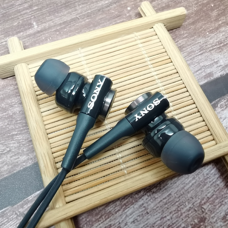 High-End Heavy Bass Headphones Mdr-Xb75Ap Wired Xb55Ap In-Ear with Microphone and In-Line Control for Mobile Phone Voice Calls