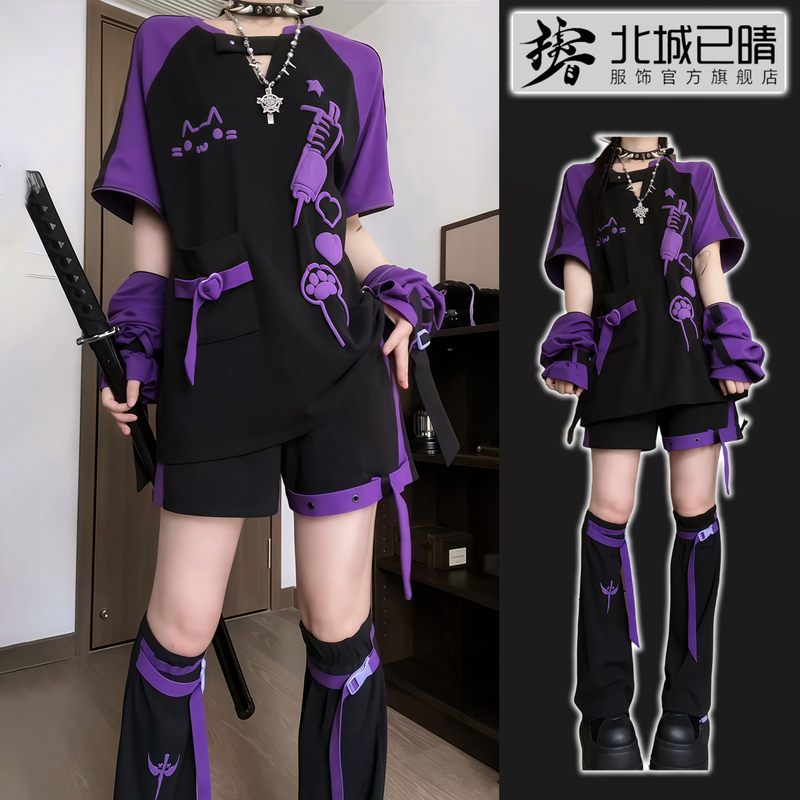 【Three-Piece Set】Dopamine-Style Outfit with a Sense of Design, T-Shirt, Casual Shorts, Leg Warmers, Oc Clothing Set