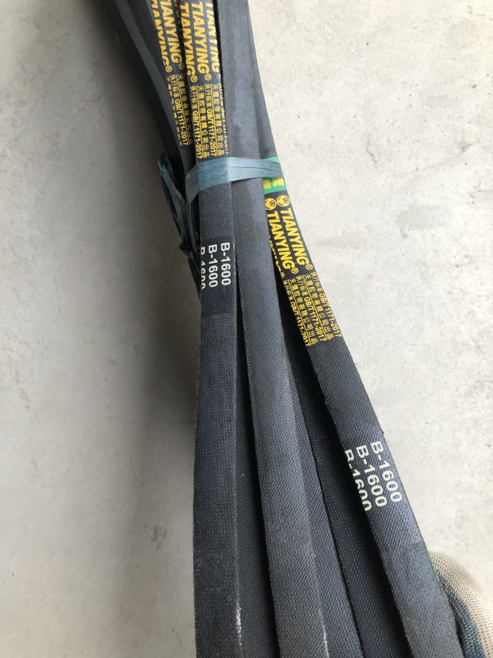 V-belt B-type rubber transmission belt B1600 B1626B1651B1676B1702B1727B1753B1778